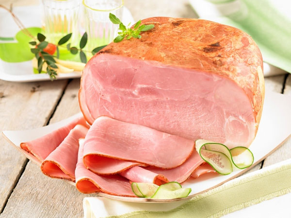 Thịt chế biến sẵn tăng nguy cơ ung thư