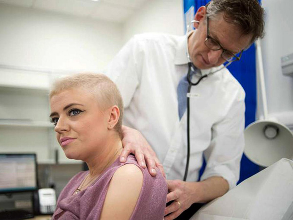 Thử nghiệm vaccine cá nhân hóa để điều trị ung thư cho bệnh nhân