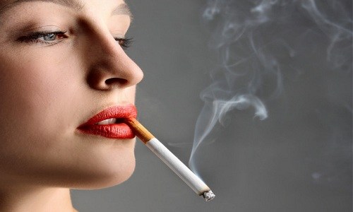 Khói thuốc lá gây ung thư phổi