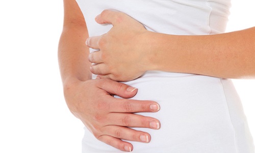 Đau quặn bụng từng cơn có thể là triệu chứng ung thư trực tràng